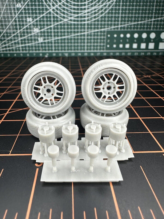 1/24 15 Inch Enkei RPF01 Rims With Stretched Tires